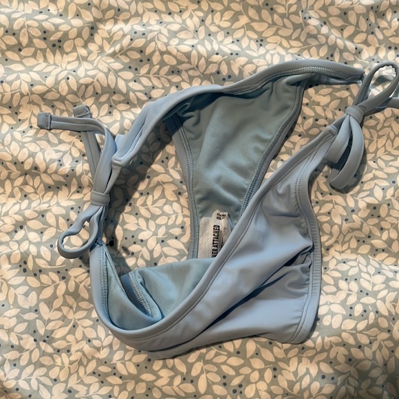 Target blue bikini - Picture 5 of 7